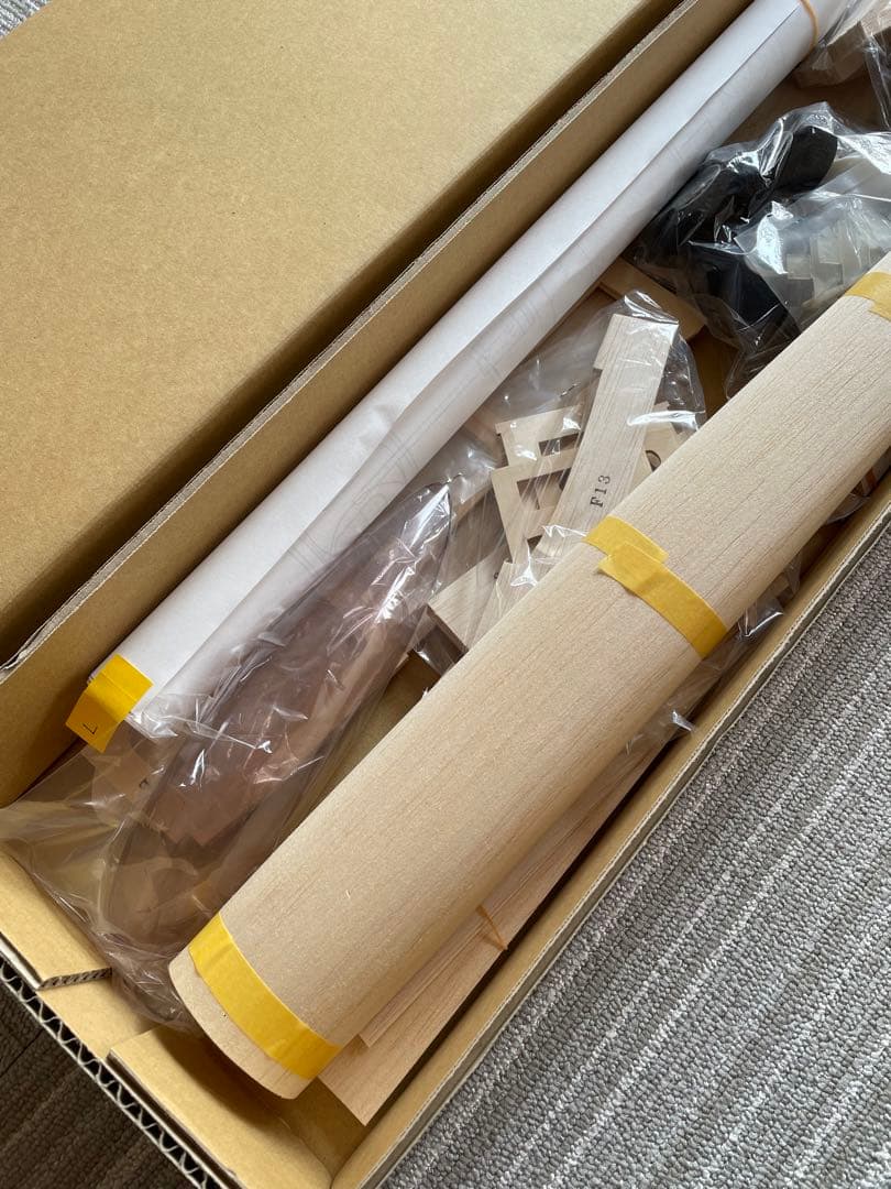 ノスタルジック•オリジナル飛行機組立てキット　低翼機スタイル