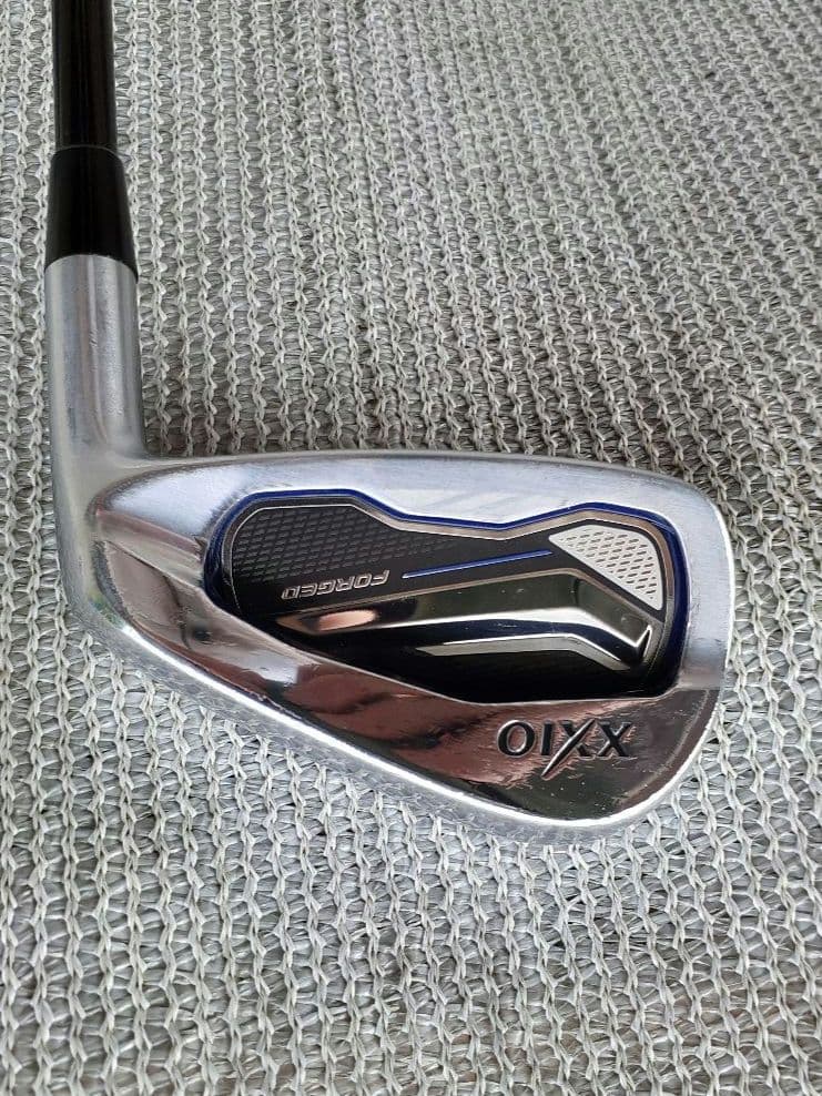 XXIO FORGED 、4番アイアン単品 ツアーAD75 (R)