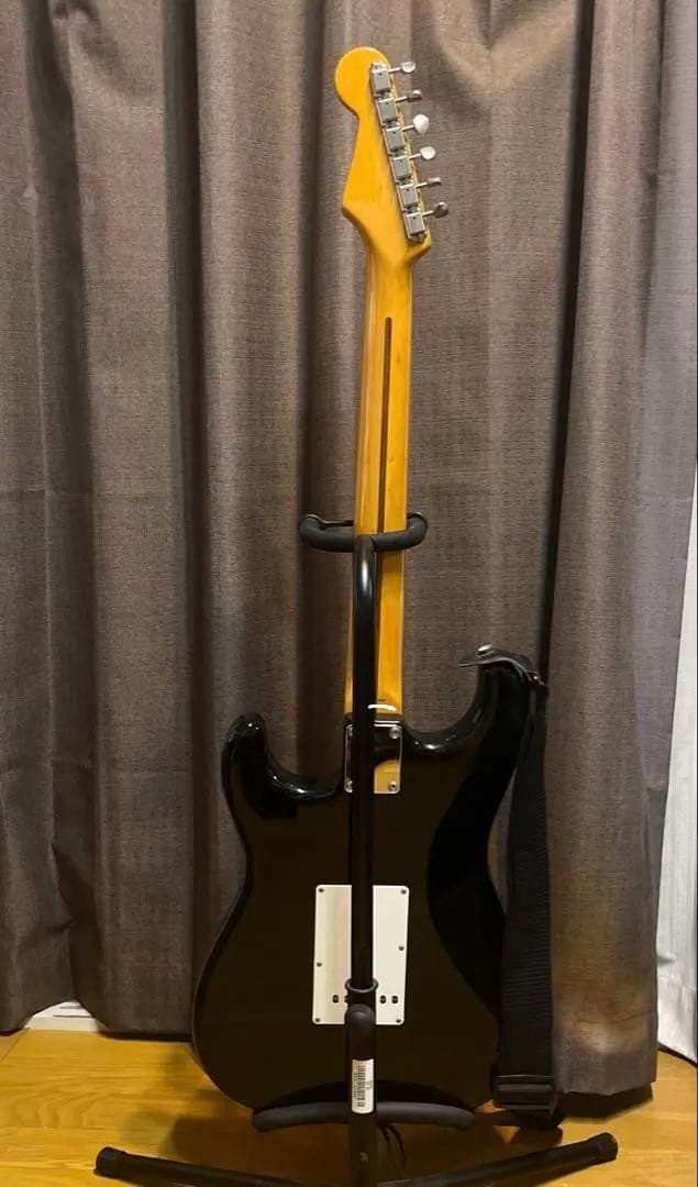 Fender Japan ストラトキャスター　Tシリアル