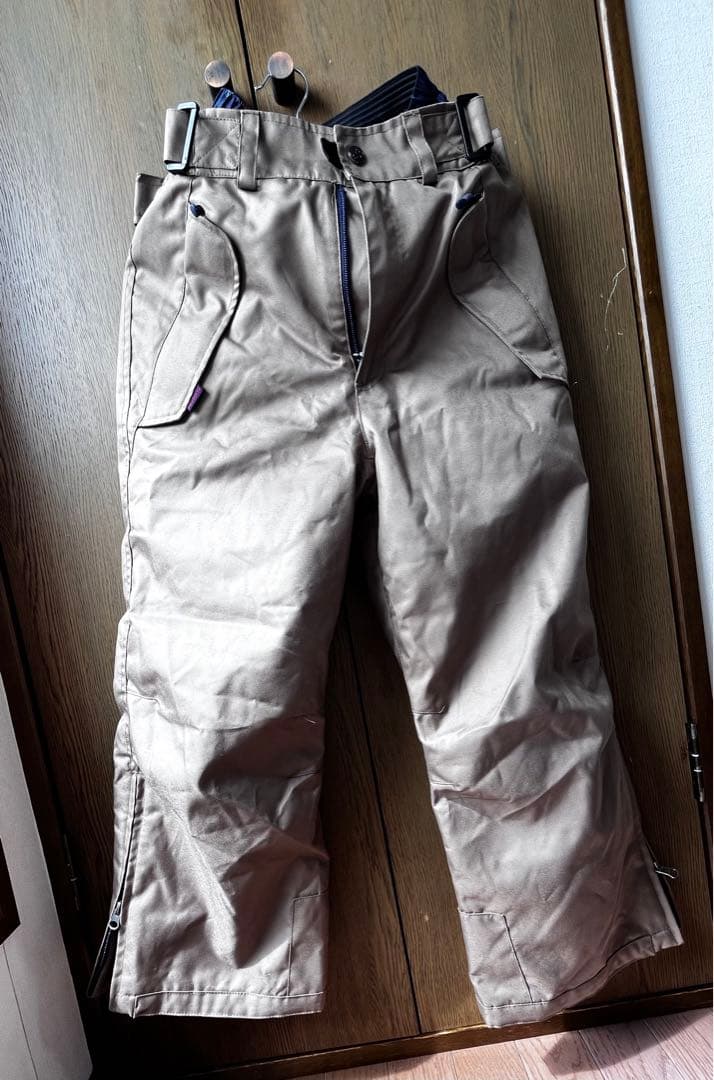 BURTONスノーボードジャケット(キッズ)＋おまけパンツ