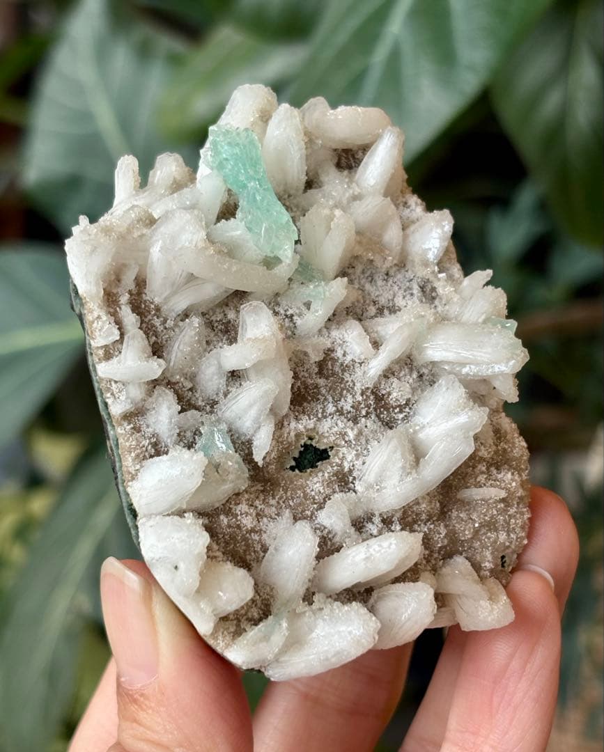 グリーンアポフィライト　スティルバイト　ヒューランタイト　インドマハラシュトラ産