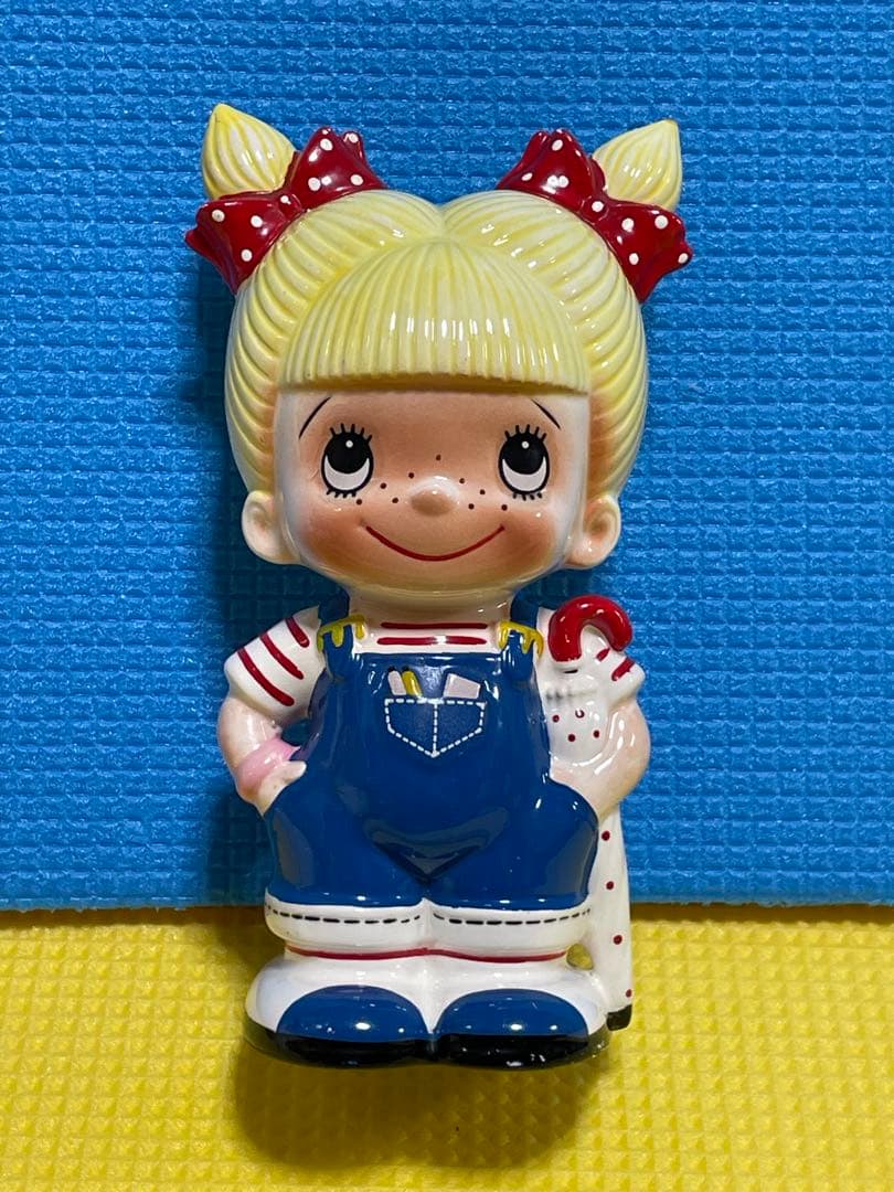 内藤ルネ　貯金箱　傘を持った女の子　JANE