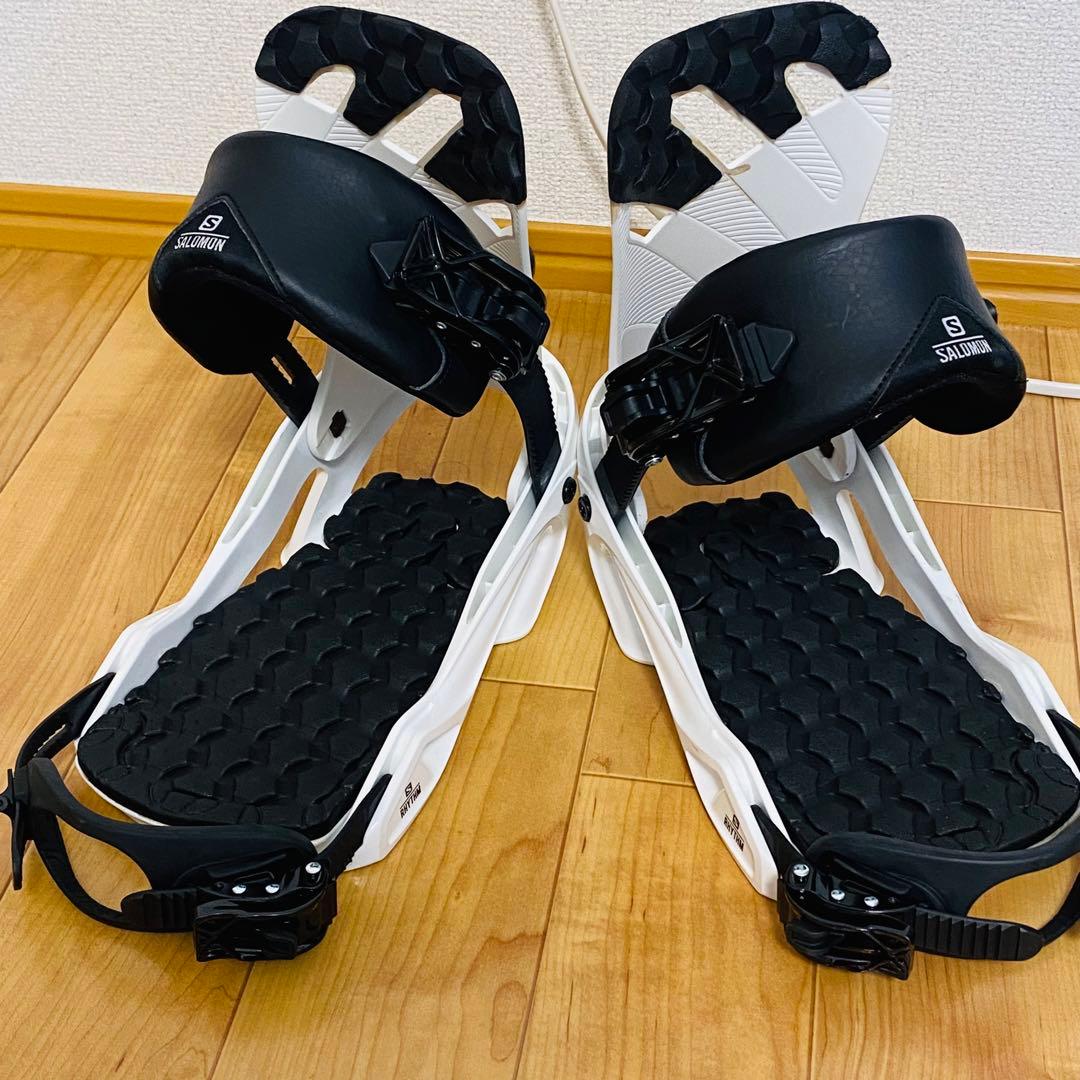 muu様SALOMON スノーボードビンディング rhythm sサイズ