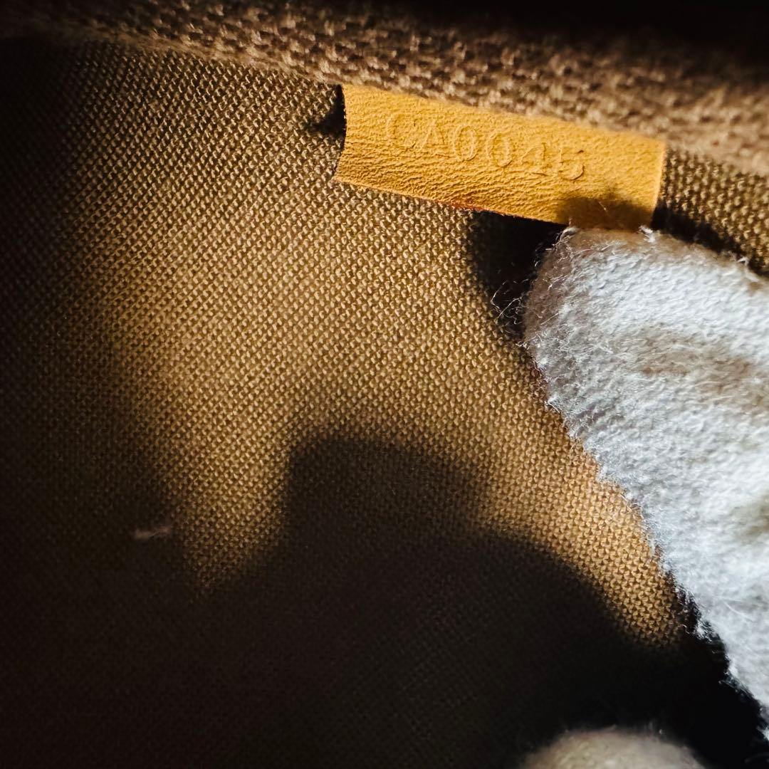 ✨VUITTON✨ヴィトン✨LV✨モノグラム✨アクセサリーポーチ✨ハンドバッグ✨