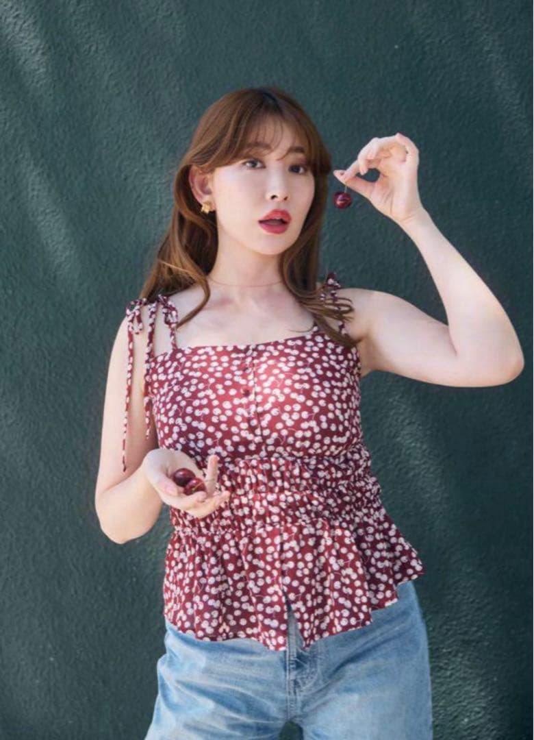 トップス Cherry Pattern Strap Top Cherry