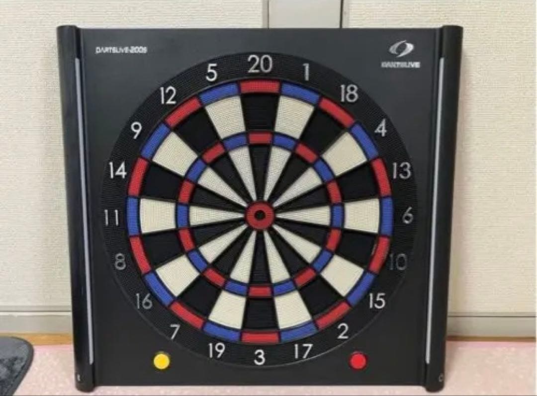 DARTSLIVE200s ダーツ版✖️2ダーツ台✖️1付