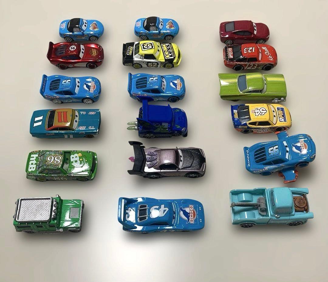 カーズ　マテル　18台