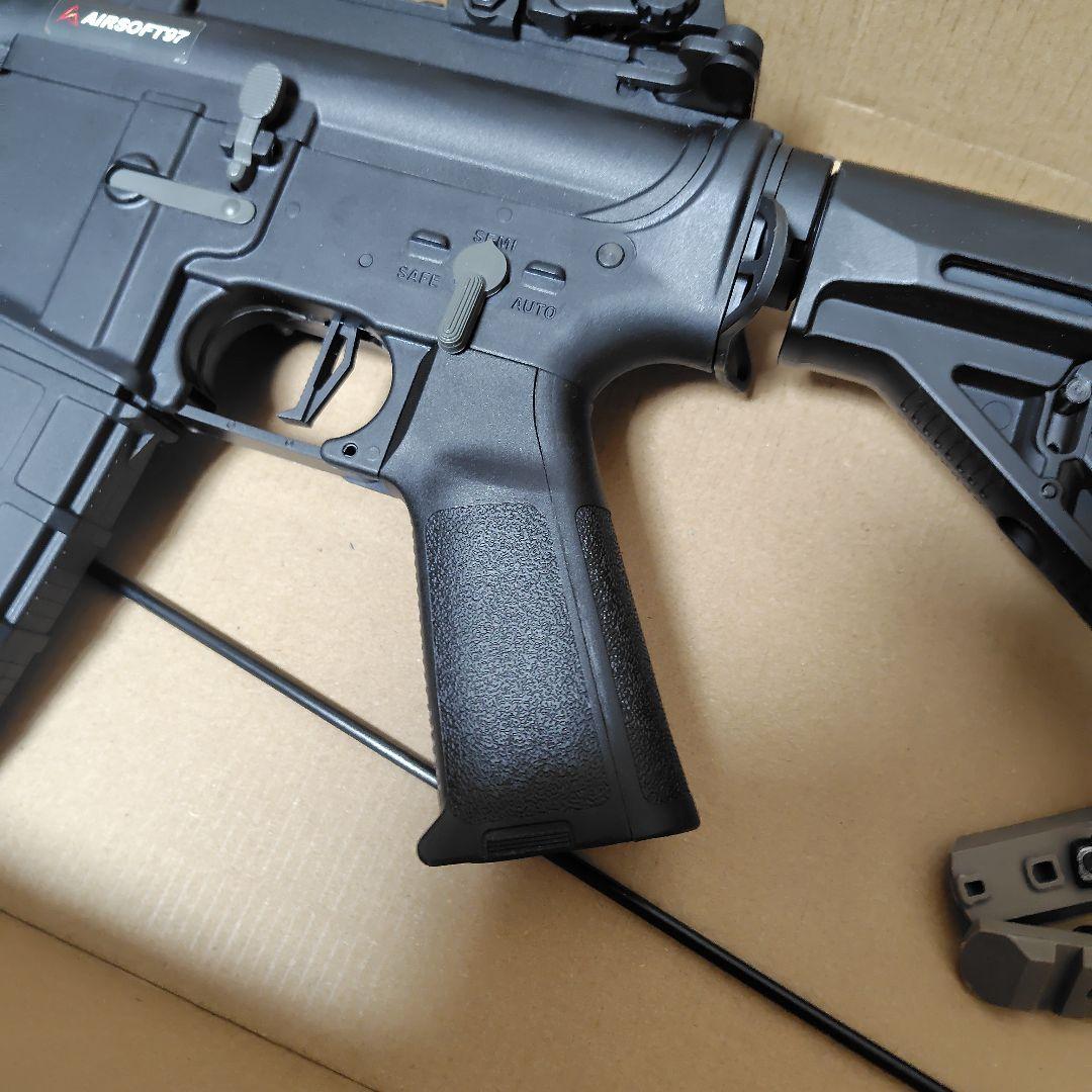 大特価　18禁電子トリガー電動ガン M4 カスタム品 マルイ互換あり