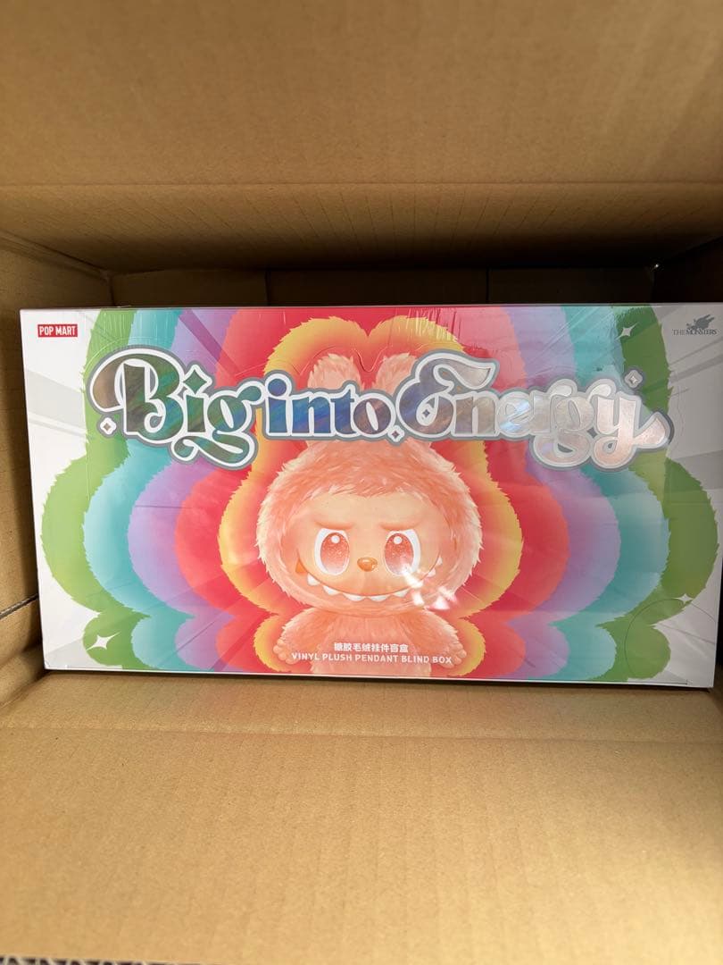 POPMART ラブブ　Big into Energy ぬいぐるみ　アソート