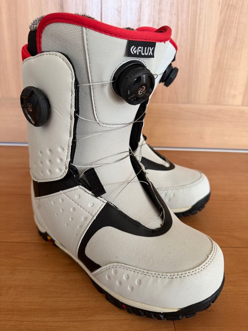 FLUX スノーボードブーツ BOAシステム