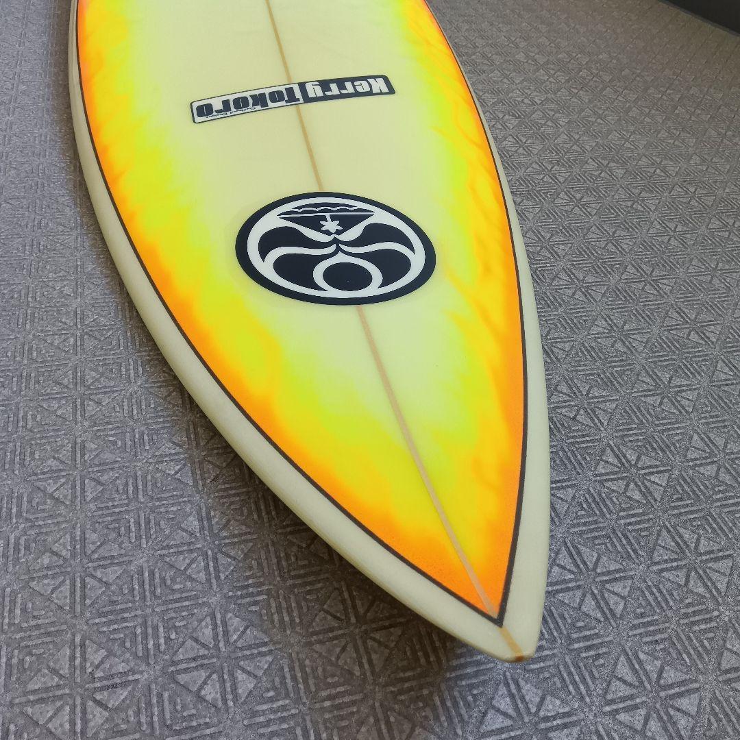 Kerr's　tokoro 　サーフボード　リーシュコード付き