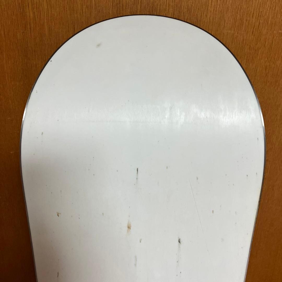 25 非売品　ボルコム volcomスノーボード　板　ボード　ホワイトベース