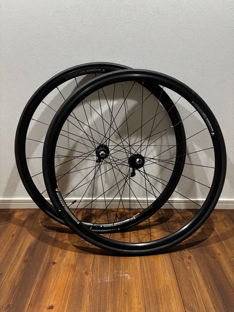 BONTRAGER TLR DISC完組ホイール