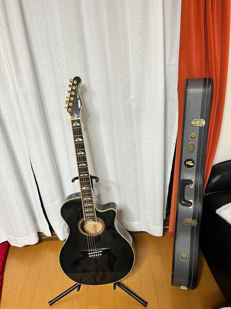 Yamaha APX 20Sエレクトリックアコースティックギター(Hケース付き)