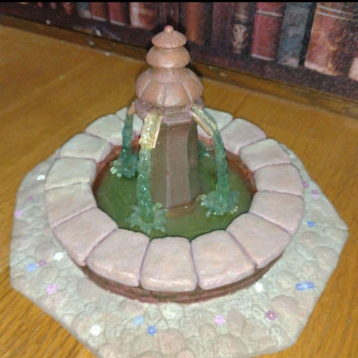 セール！ディズニークラシックコレクション　美女と野獣　噴水