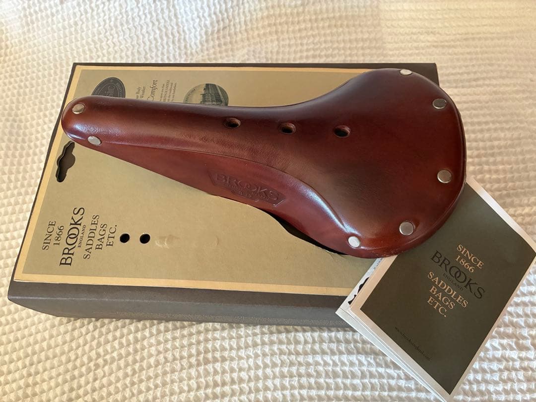 BROOKS B17 チャンピオンナロー ブラウンサドル