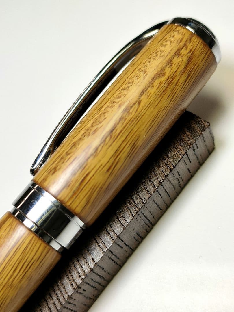 世界で一番硬い木【リグナムバイタ】グラデュエイト万年筆