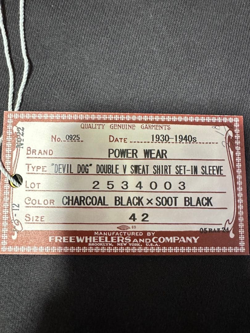 FREEWHEELERS 2534003 スウェット デビルドッグ 42