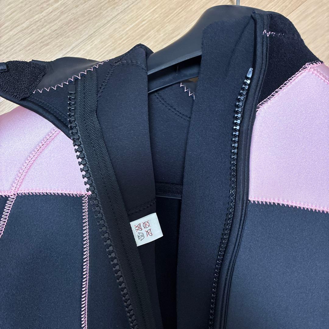 World Dive ウェットスーツ　フルスーツ 黒とピンク