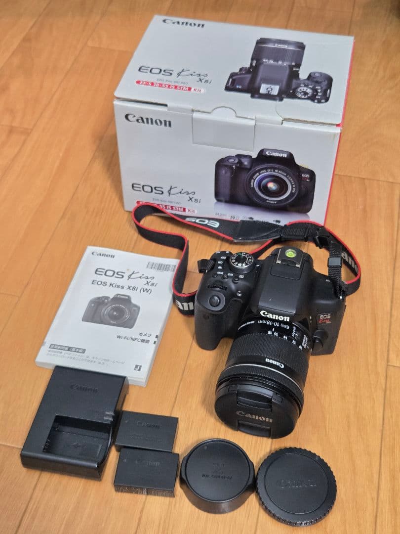 Canon EOS Kiss X8i デジタル一眼レフカメラ
