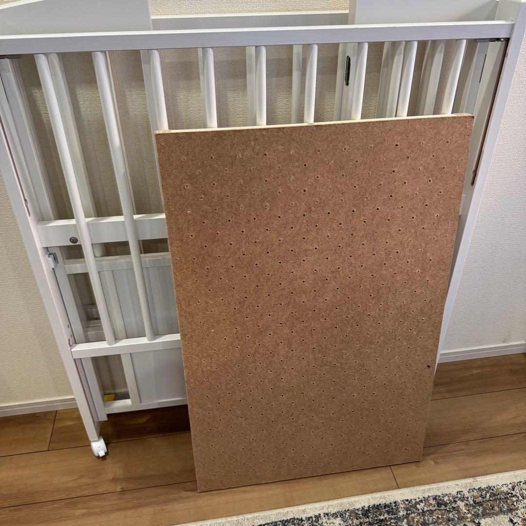 mm様 ✩ 専用ページ ベビーベッド　ミニ ハイベッド 折りたたみ式　メリー付き