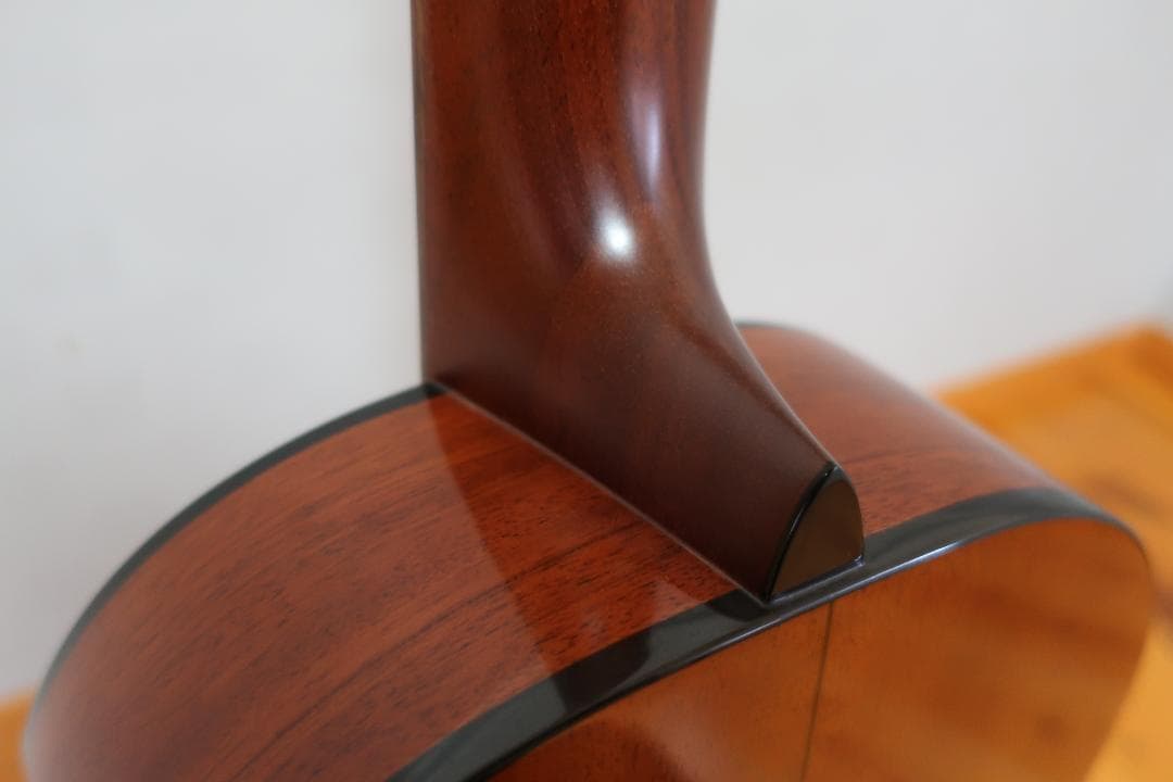 K.Yairi ヤイリ ノクターン