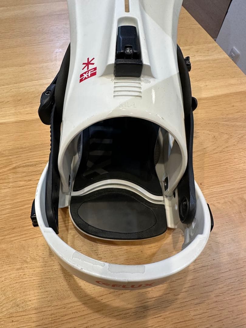 FLUX XF スノーボードビンディング ホワイト