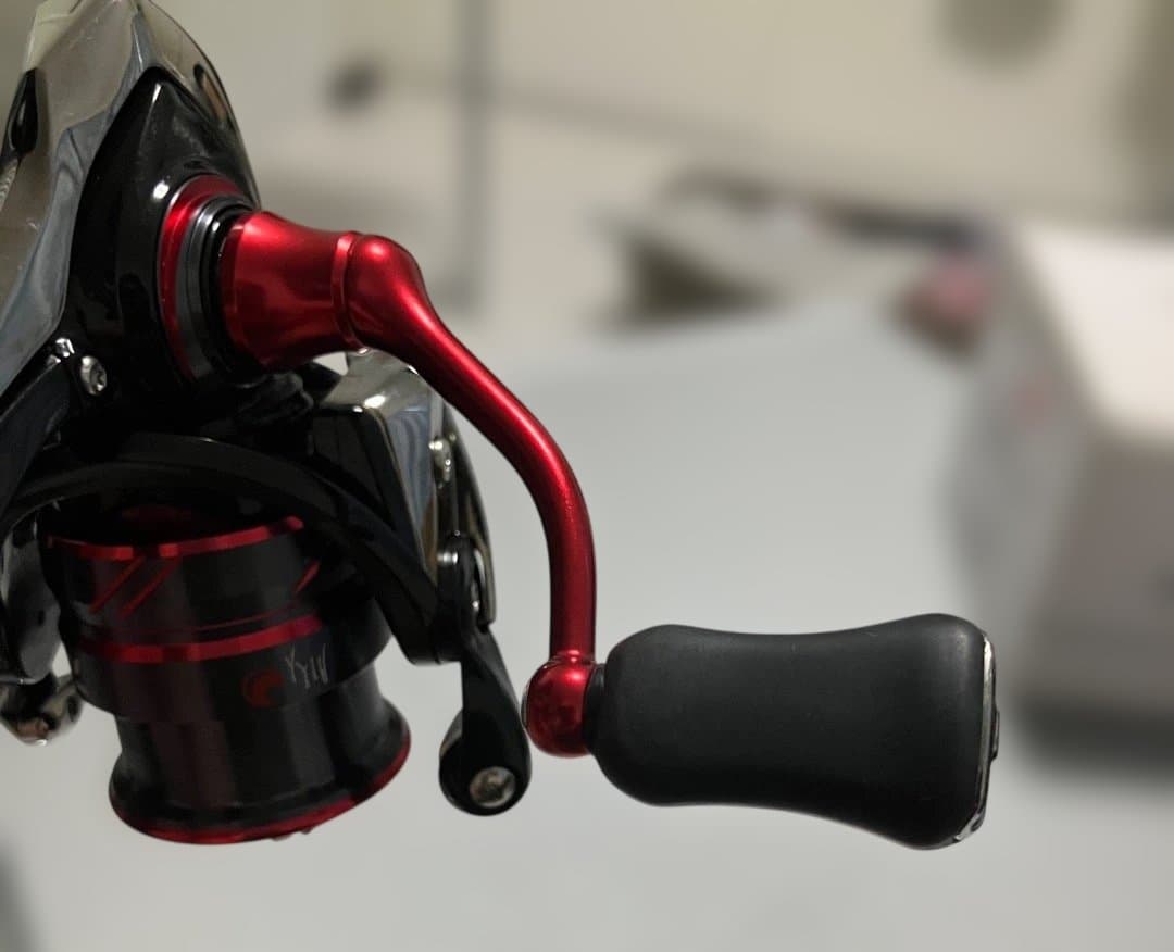 よ*ー様 18月下美人 MX LT2000S リール