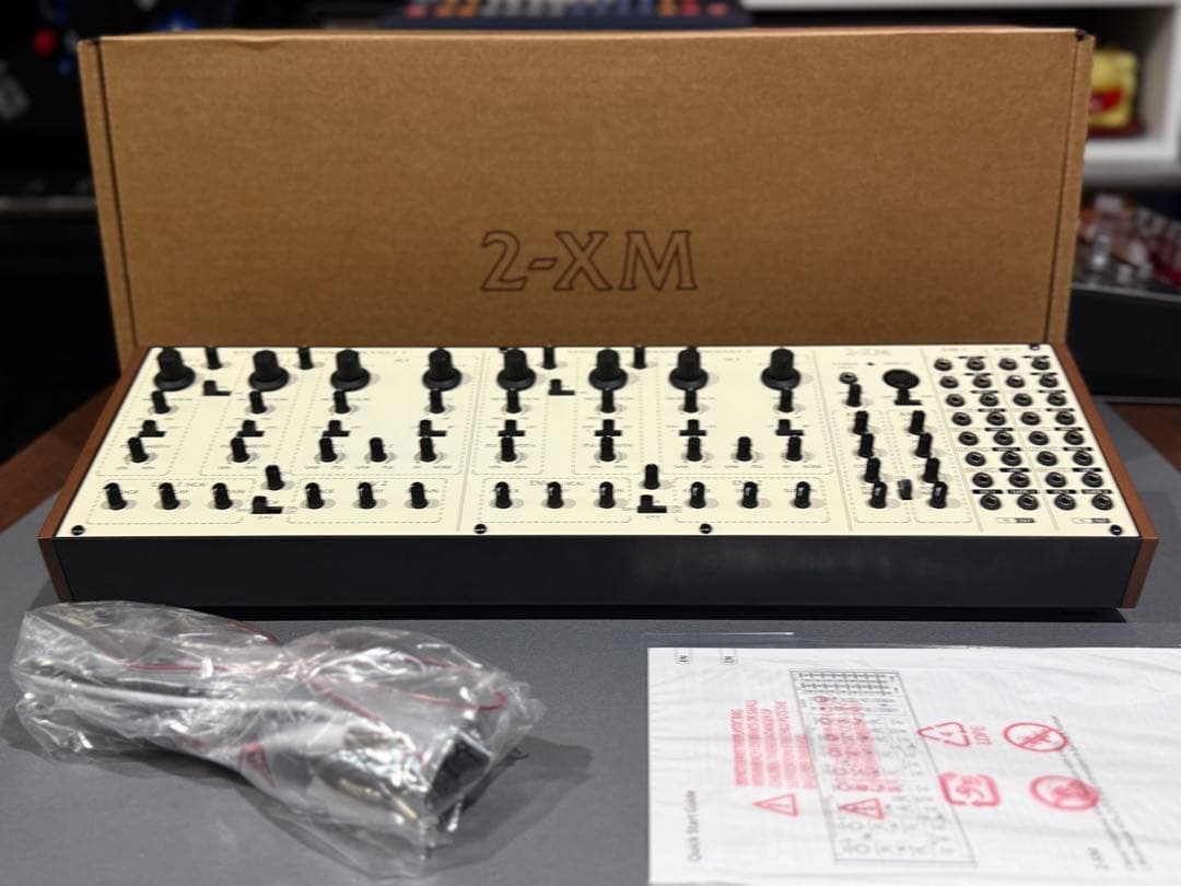 Behringer 2-XM モジュラーシンセ　ユーロラック　dtm daw