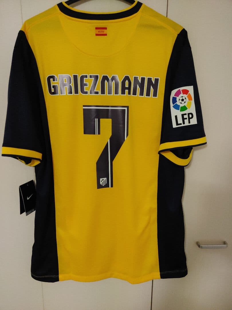 【未使用タグ付き/正規品】アトレティコマドリード　グリーズマン　ユニフォーム