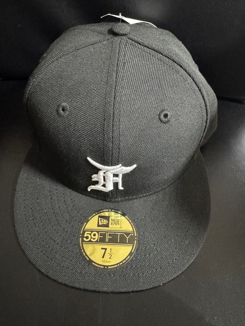 【極レア】Fear of god New Era Fitted Cap