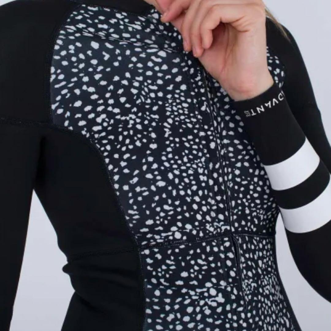 Hurley Advant 2 mm ロンスプ　サイズ6