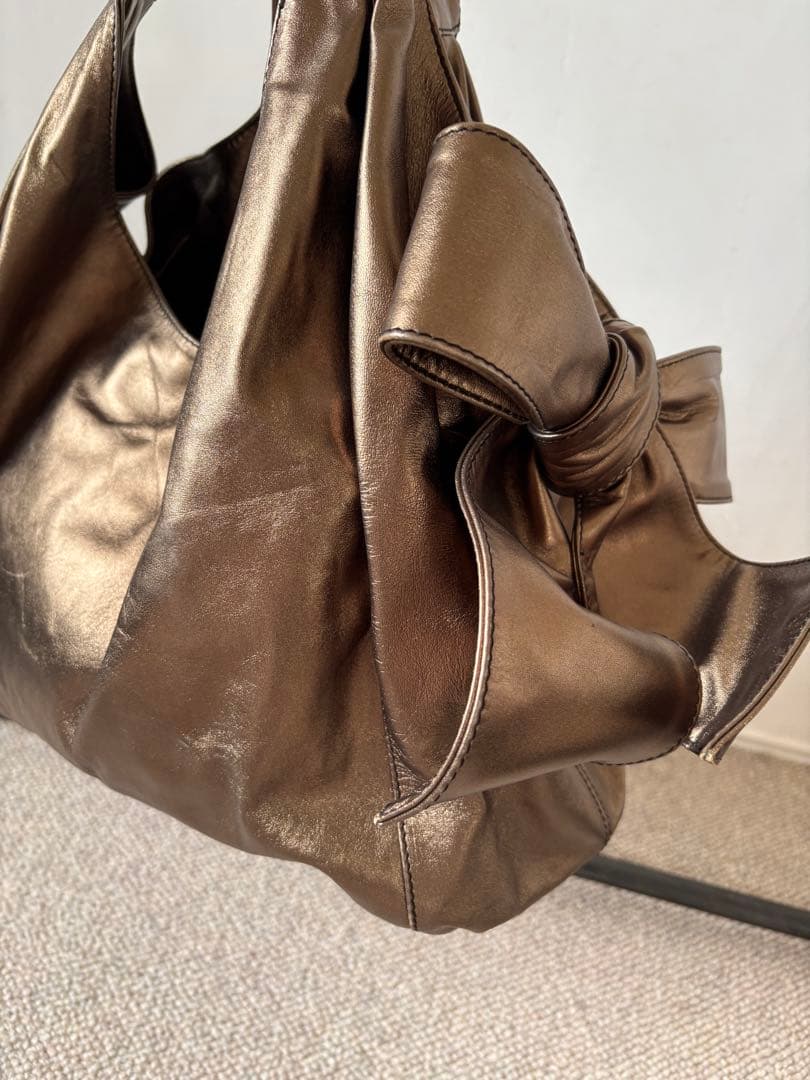 VALENTINOヴァレンティノ ショルダー　バック　ブロンズ　リボン