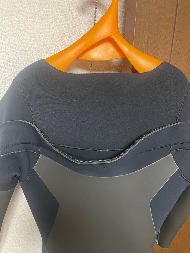 billabong ウェットスーツ　セミドライ