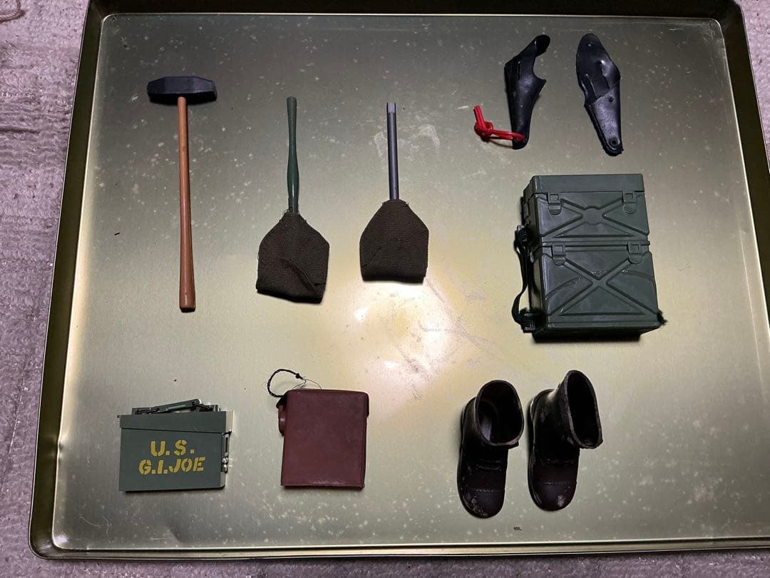 1964年／GIジョー。2体。他備品あり【汚れあり　ジャンク品】。
