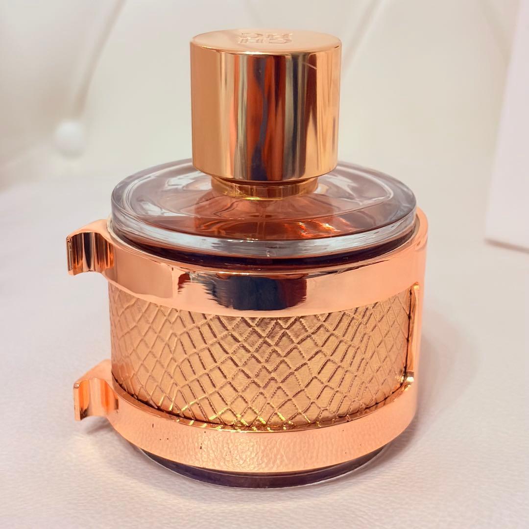 日本未発売　ドバイ限定品　100ml キャロライナヘレナ　オーデパルファム