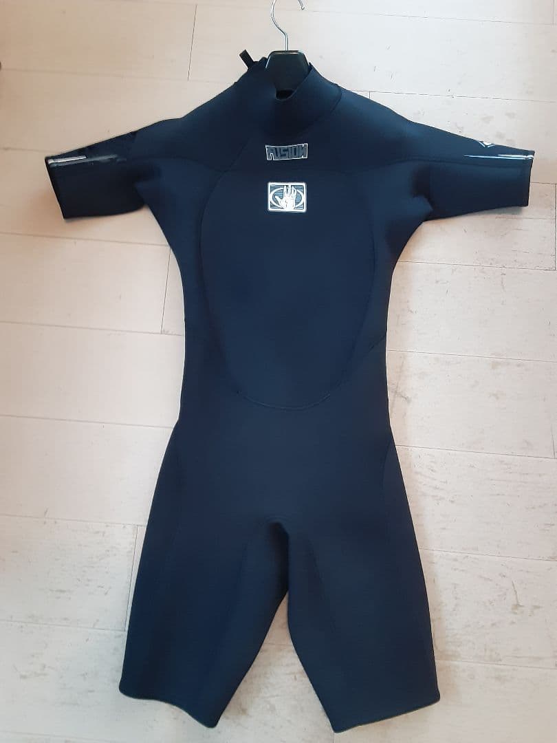 ボディグローブ　ウェットスーツ　スプリング3mm　美品