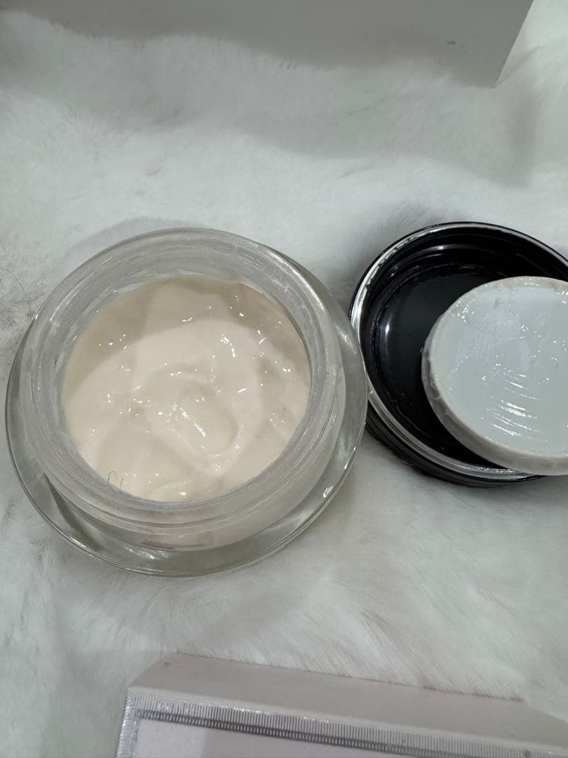 【ＤＩＯＲ❤️ディオール】新品ポーチ、ボディクリーム、パウダー合計６点セット❣️