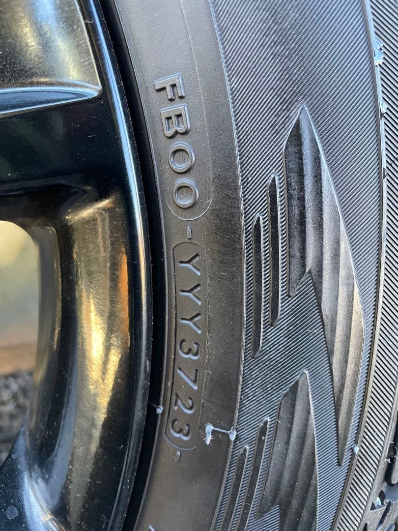 デリカD5純正ホイール＋スタッドレスセット