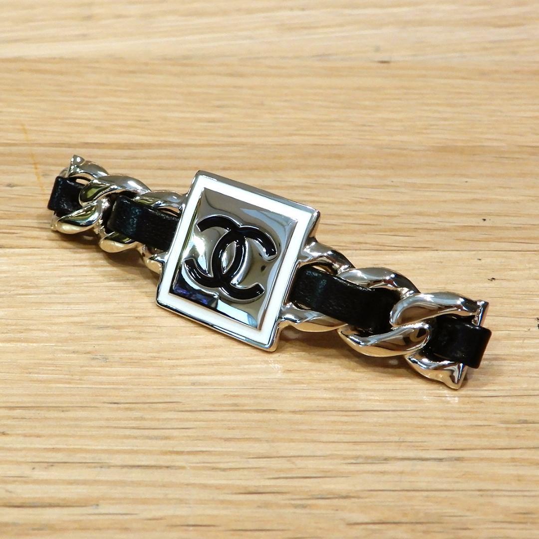 tey様の 新品同様 シャネル バレッタ ココマーク チェーンデザイン