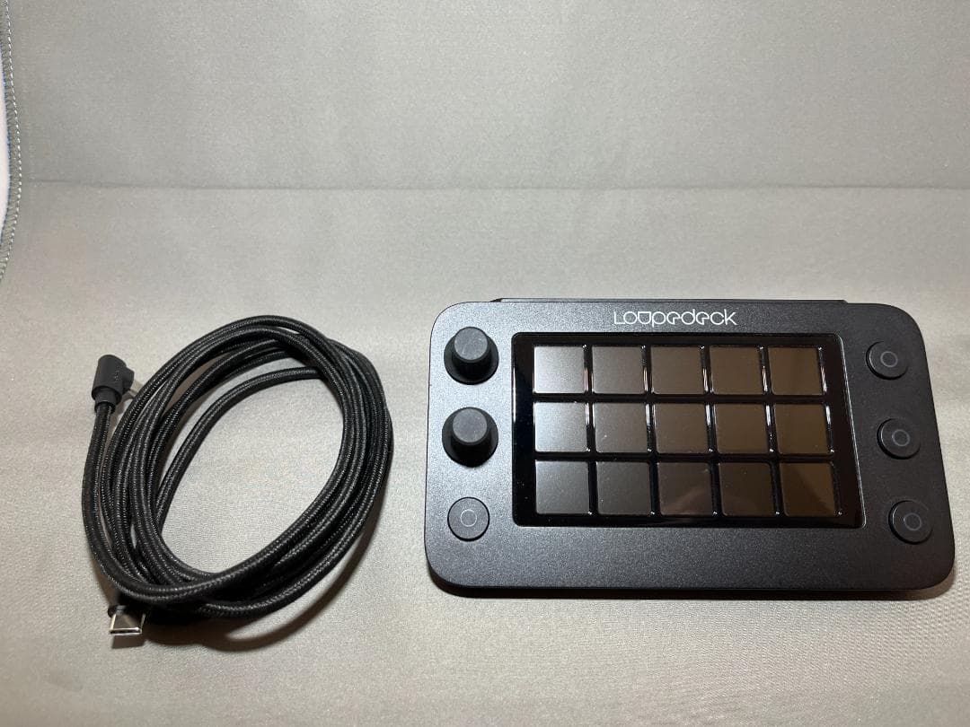 Loupedeck Live S 左手デバイス