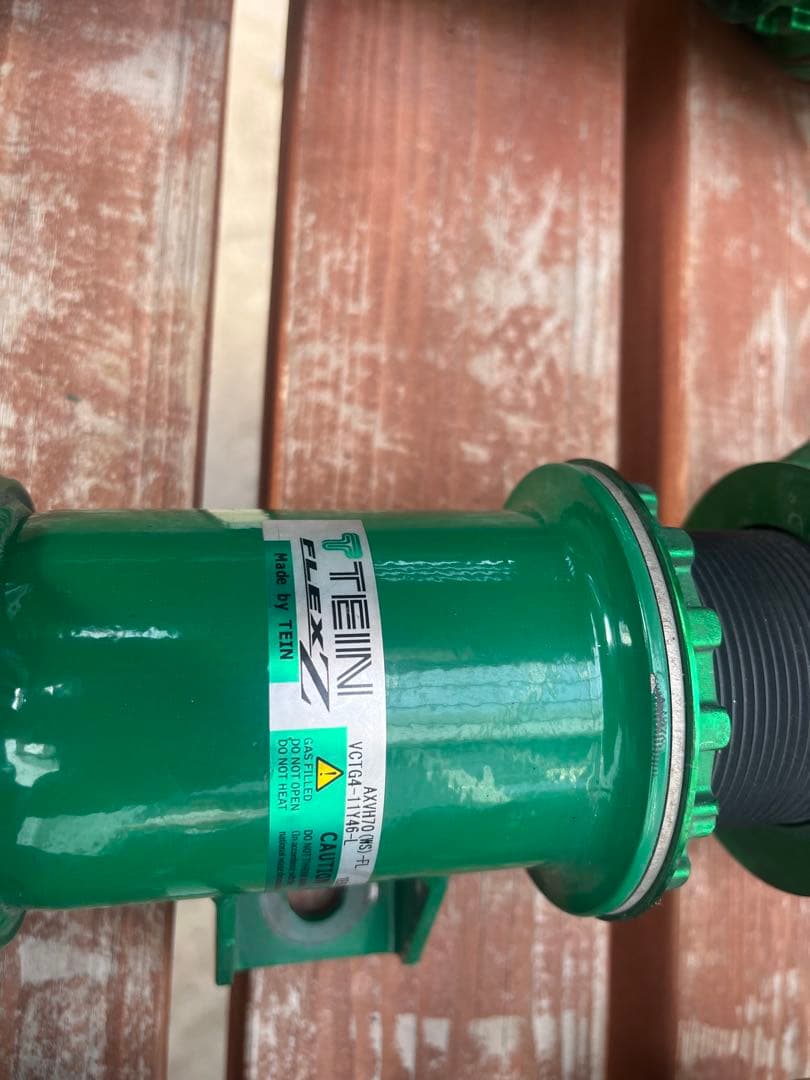 70 カムリ（G・X系）用 TEIN フレックスZ（車高調）