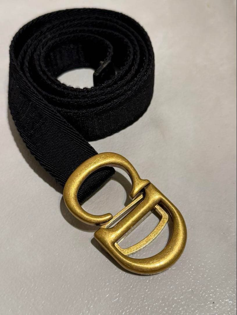 Dior CDロゴバックル 黒ベルト