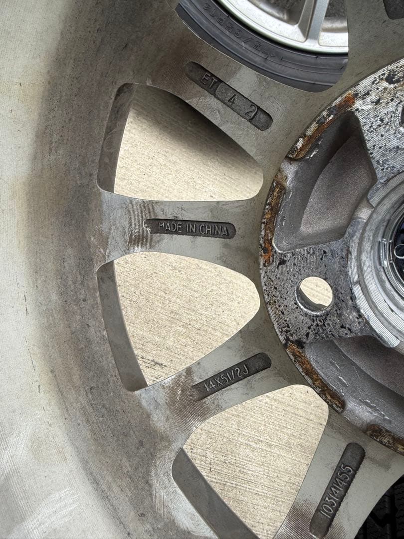 1シーズン使用バリ溝 ダンロップWM02 175/65R14 4本ホイールセット