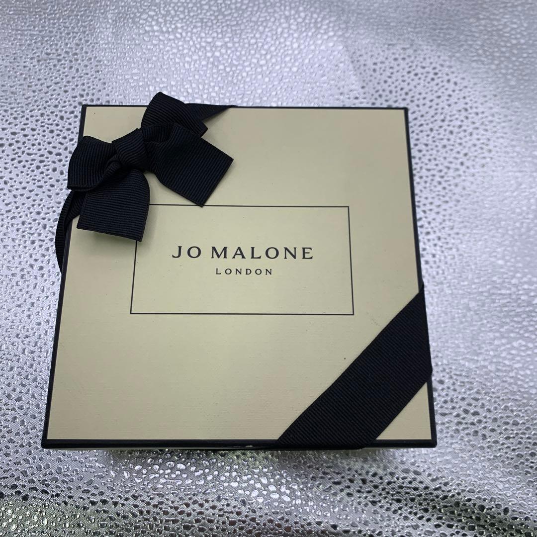 ジョーマローン イングリッシュペアー&フリージア ボディクレーム 175ml