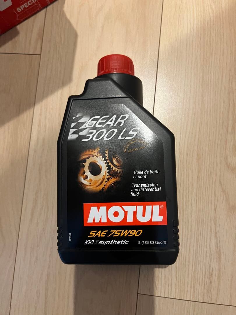 MOTUL GEAR300 LS 1L ４本