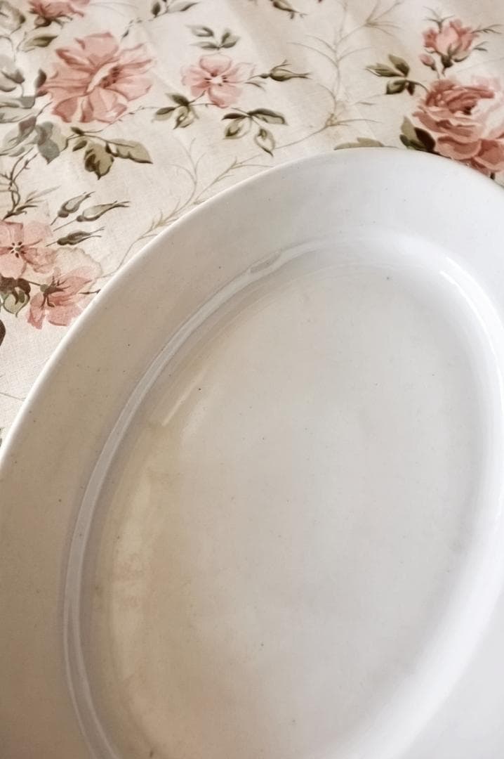 19世紀 フランス 36c 白の集約と重厚なオーバルプレートa アンティーク