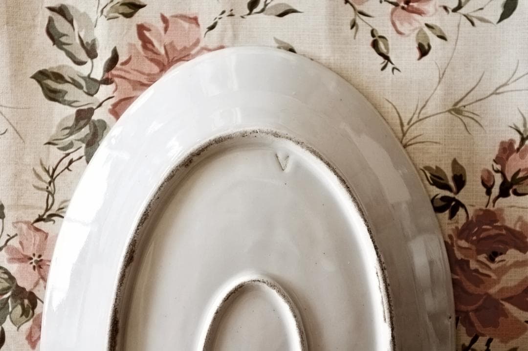 19世紀 フランス 36c 白の集約と重厚なオーバルプレートa アンティーク