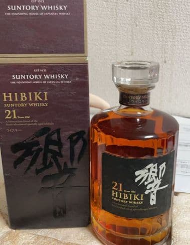 サントリーウイスキー響21年　　箱付きHibiki 21年 750ml
