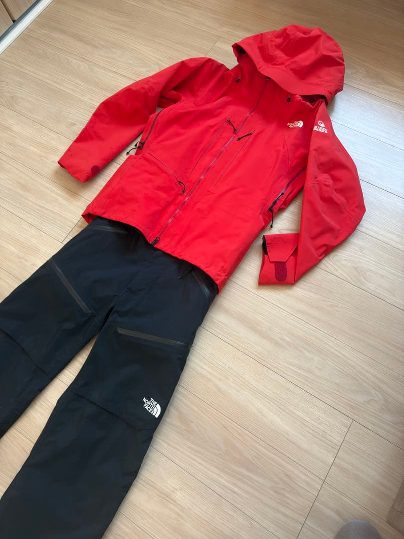 ノースフェイス　ウエア　上下セット　ゴアテックス　NS61712 NS61710